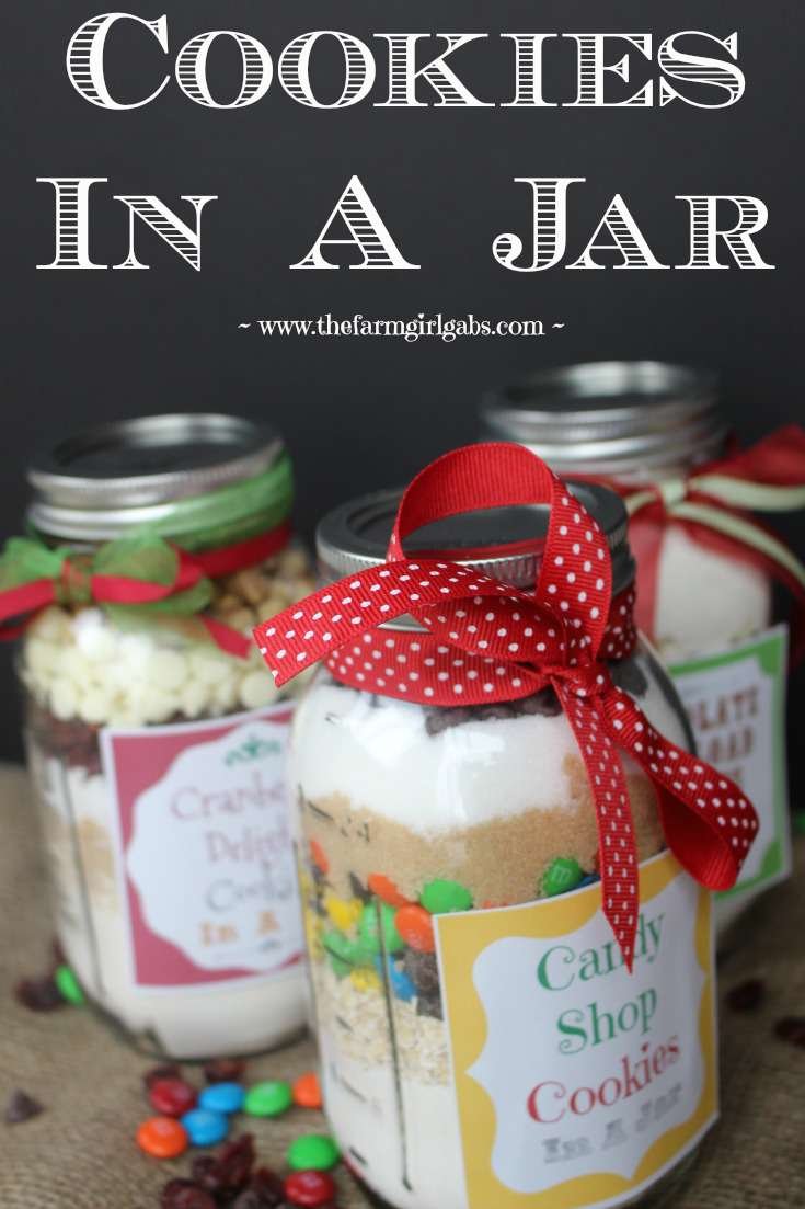 Mason Jar cookies in a jar for Christmas