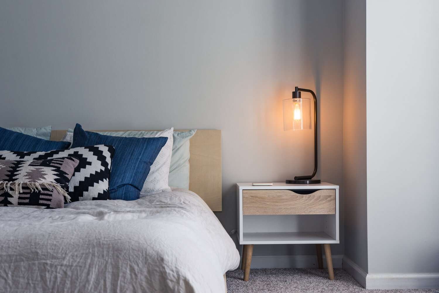 embrace minimalism to make your small room look bigger